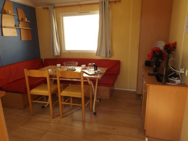 Hotel Escapades Ensoleillees Climatisation Television Sigean Exterior foto