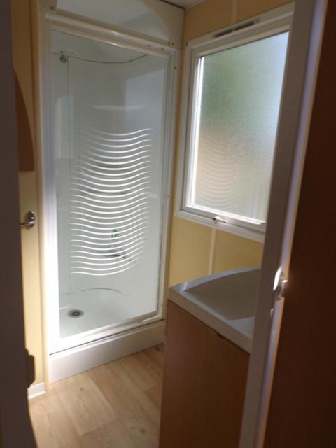 Hotel Escapades Ensoleillees Climatisation Television Sigean Exterior foto